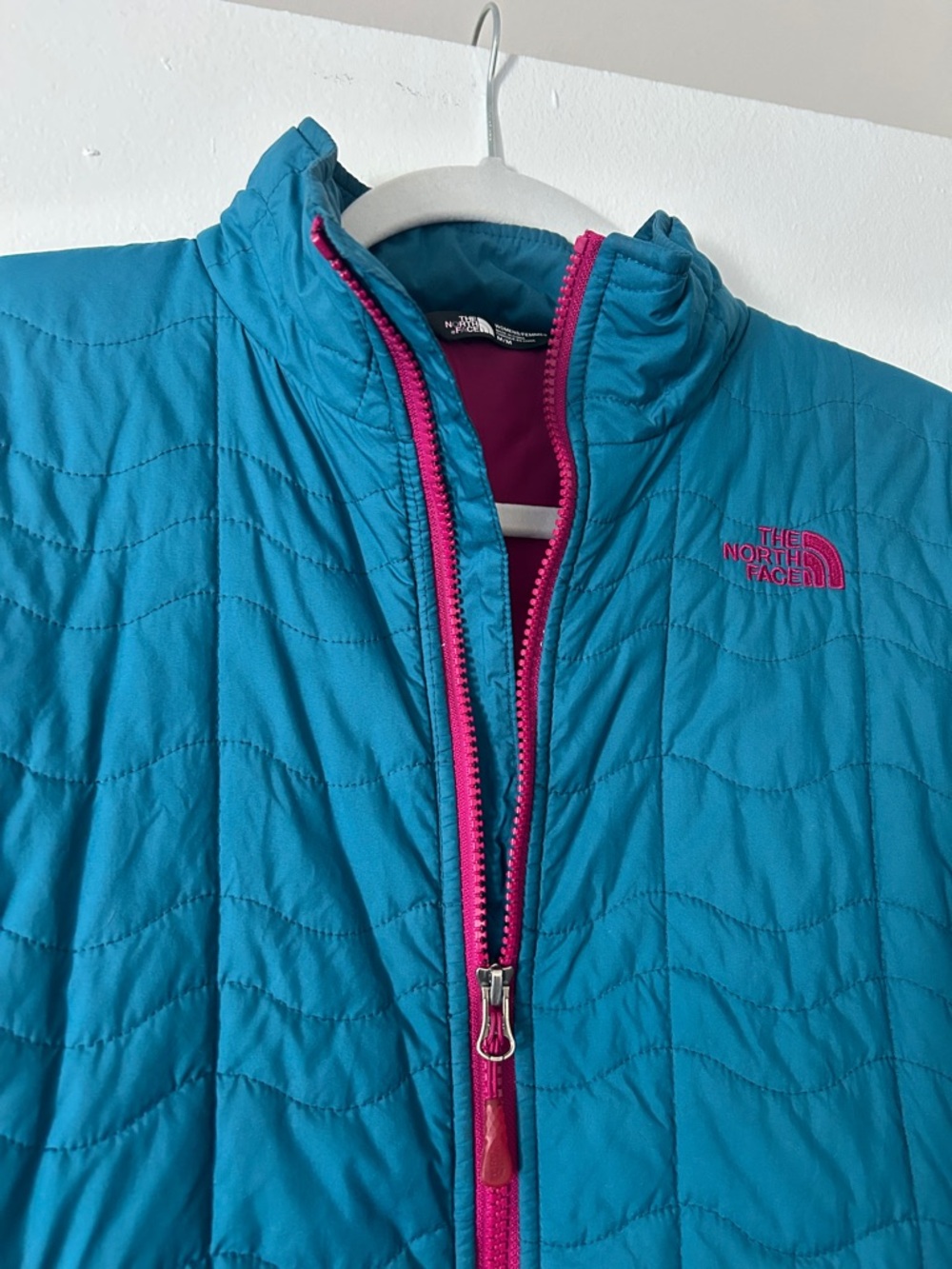 North Face coat - Picture 2 of 6